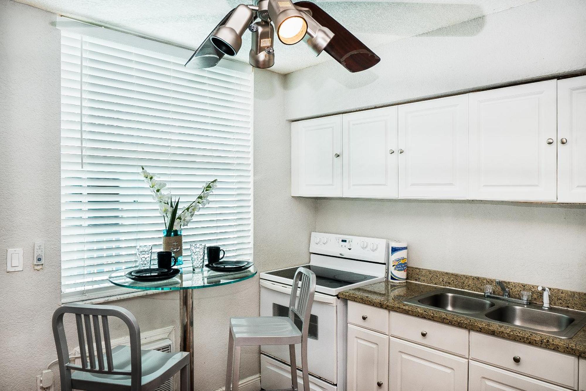713 Miami Beach Apartments Bagian luar foto