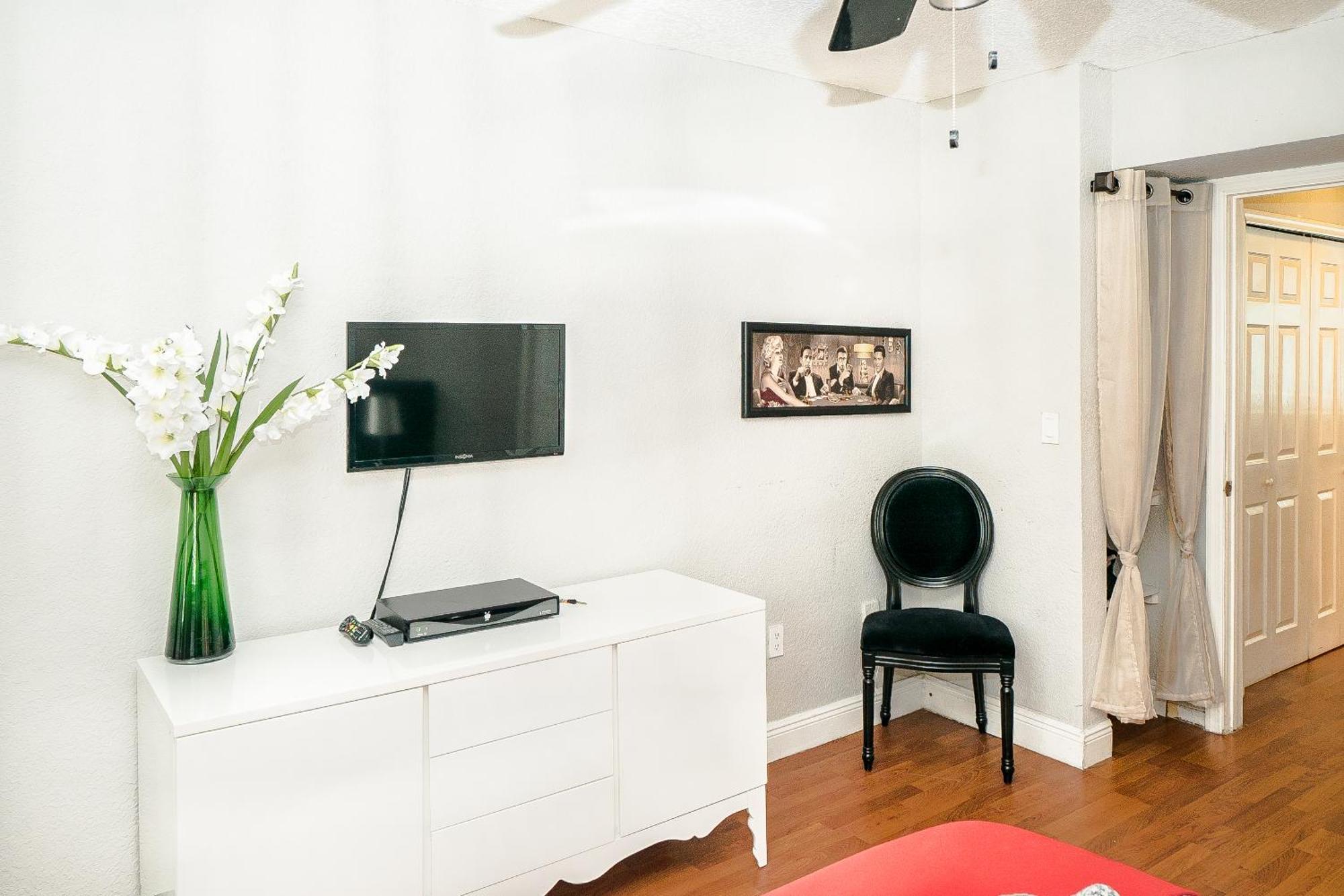 713 Miami Beach Apartments Bagian luar foto